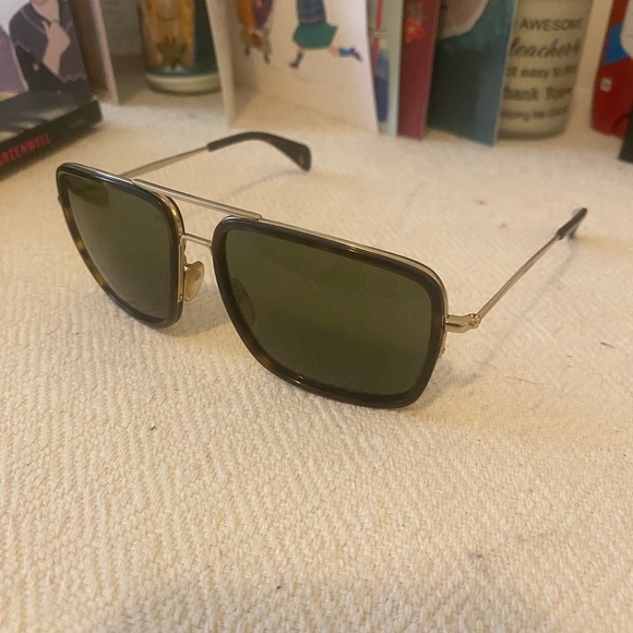 Céline Sunglasses - Picture 2 of 5